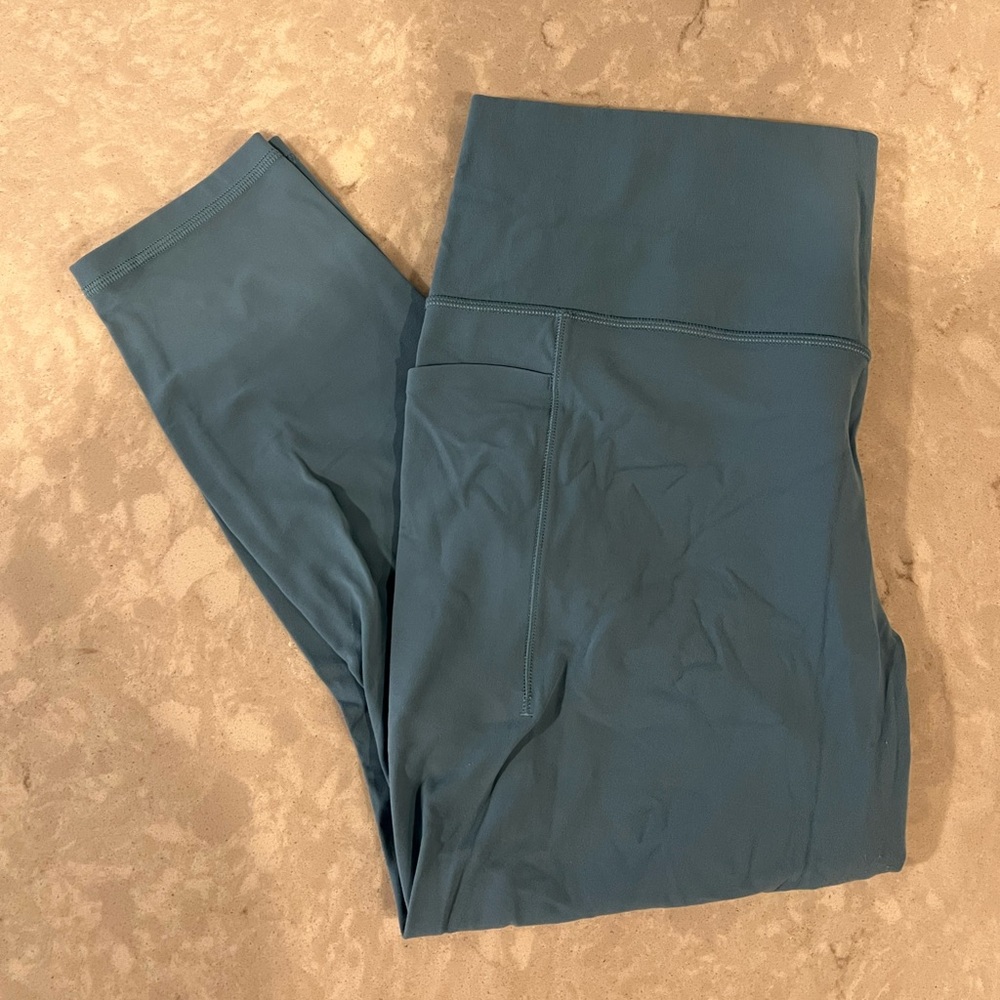 Athleta 7/8 leggings blue size XL